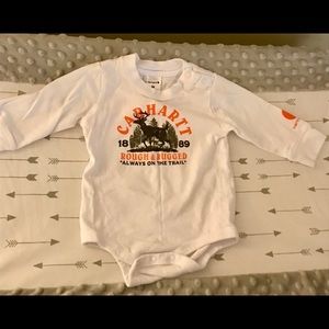 Carhartt Long Sleeve Onesie (Size: 6 Months)